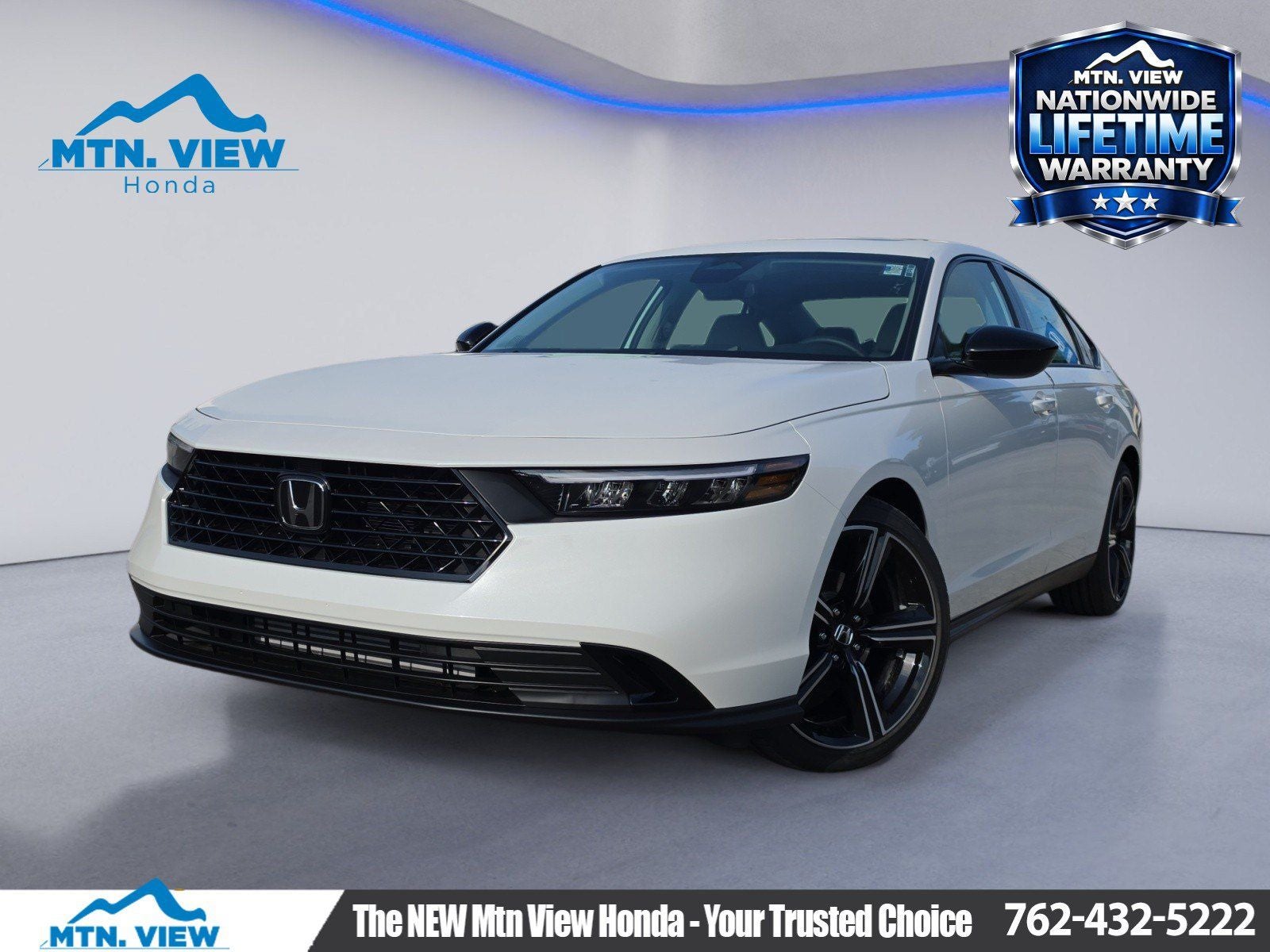 2026 Honda Accord SE in Platinum White Pearl — front three-quarter view
